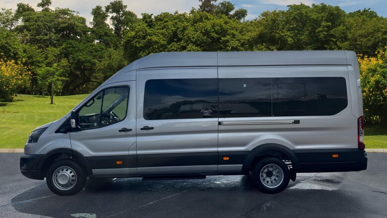 Ford Transit Minibus Transit 460 L4 Minibus Diesel Rwd 2.0 EcoBlue 165ps H3 17 Seater Trend Auto [Nav]